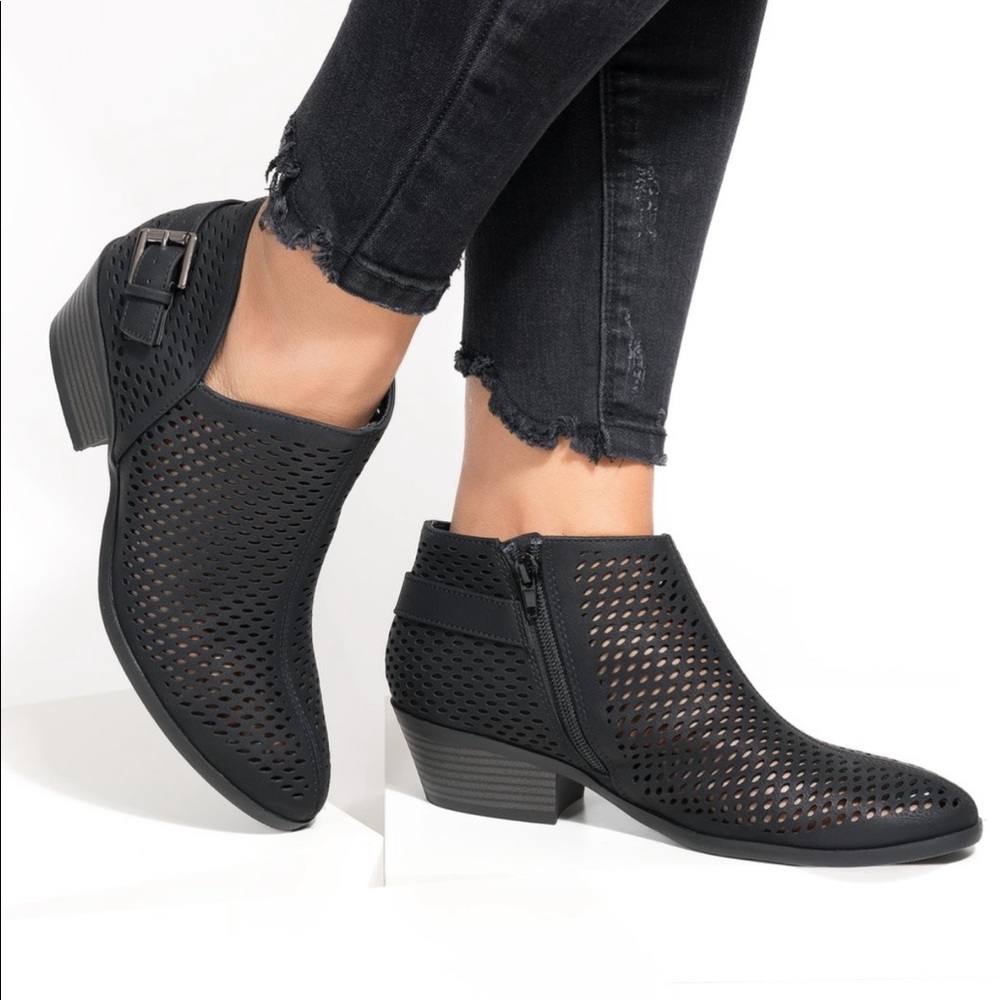 Black Perforated Buckle Detail Western Ankle Boots